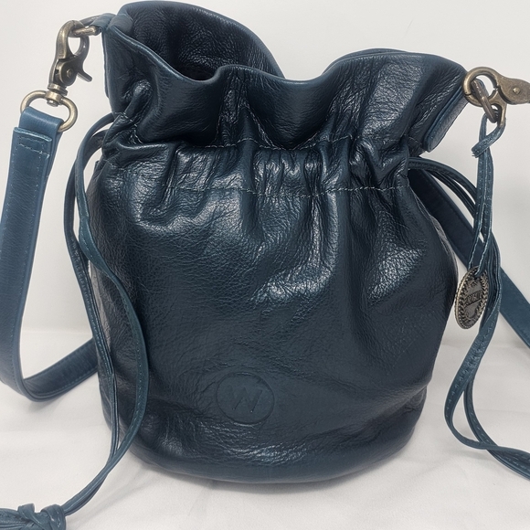 Wanderers Travel Co Handbags - Wanderers Travel Co Pebbled Leather Azzurra The Bronte Bucket Crossbody Bag $189